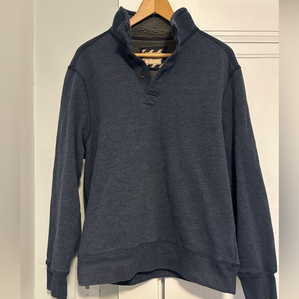 G.H. Bass & Co. Men's Navy Pullover Sweatshirt